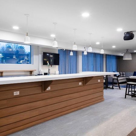Fairfield Inn & Suites Springfield Enfield Eksteriør billede